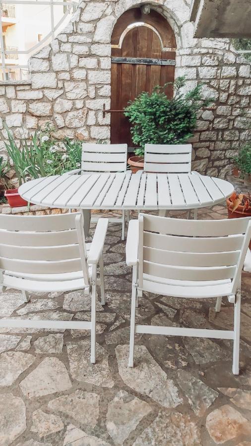 Agrilia Maison Razáta المظهر الخارجي الصورة